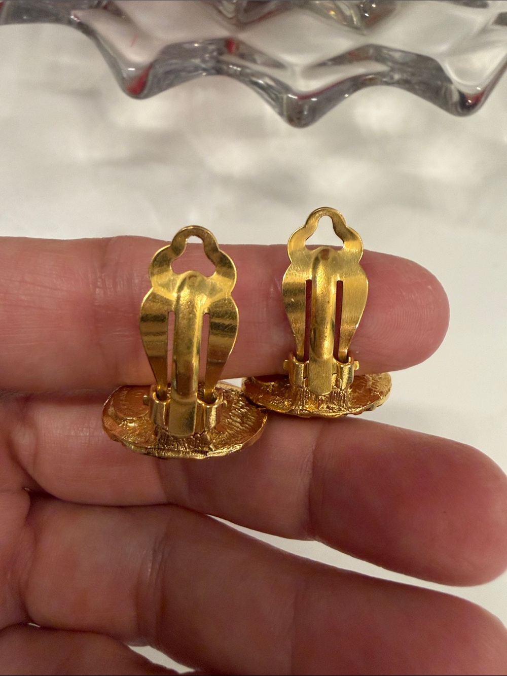 CHANEL Gold-Tone Round Logo Pearl Button Earrings - Picture 3 of 6